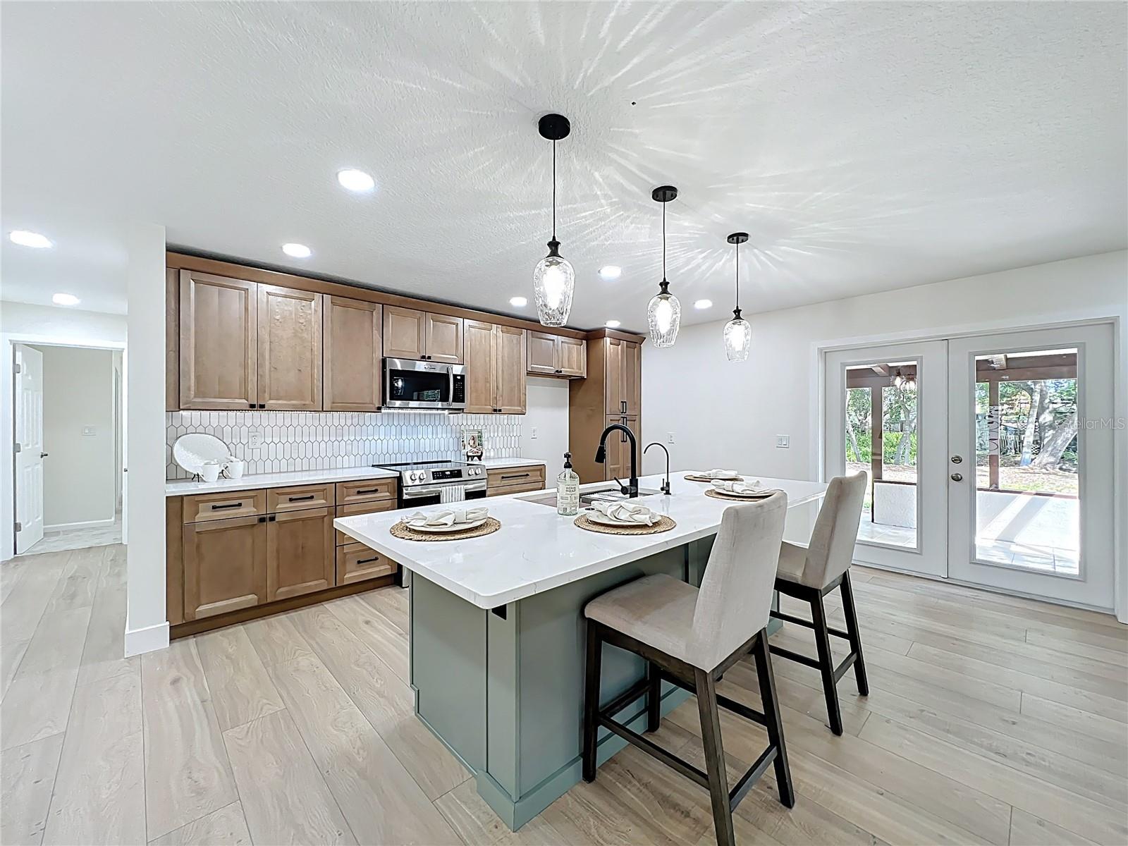 LITTLE LAKE GEORGIA TERRACE - Residential