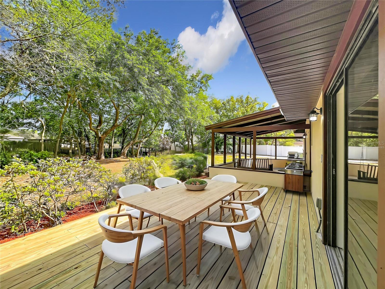 LITTLE LAKE GEORGIA TERRACE - Residential