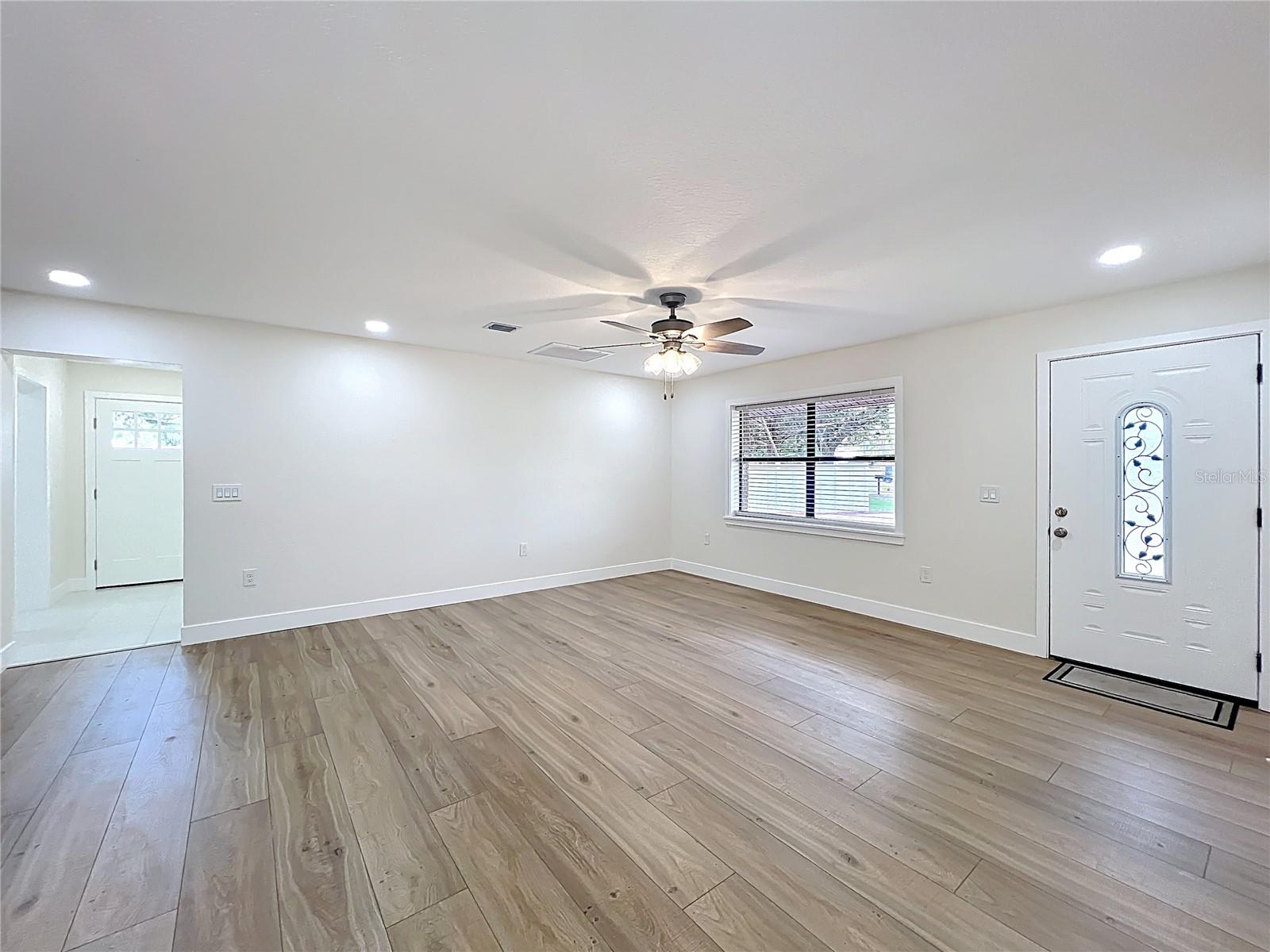 LITTLE LAKE GEORGIA TERRACE - Residential