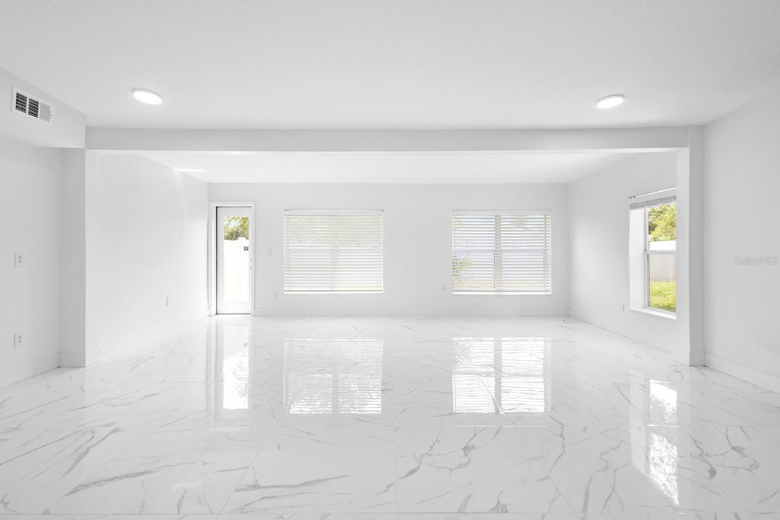 MINNEHAHA SHORES - Residential