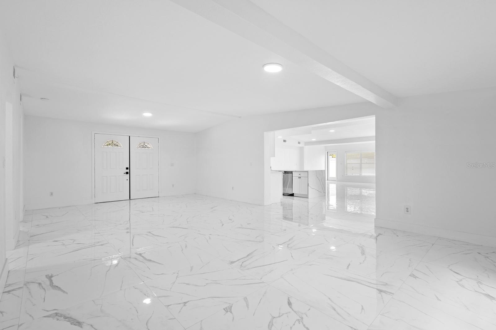 MINNEHAHA SHORES - Residential