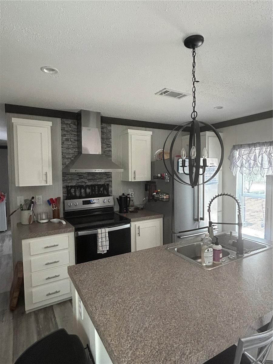 WILLISTON HIGHLANDS UN - Residential