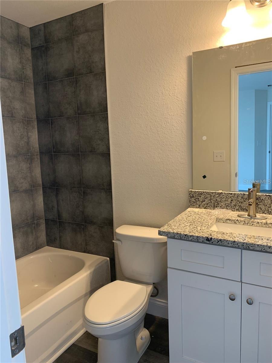 EATON PARK PB 7 PG 43 - Residential