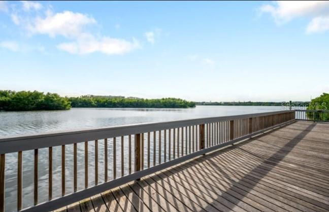 TOWNHOMES OF SEMINOLE ISLE - Residential