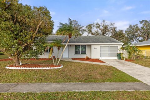 A home in NORTH PORT