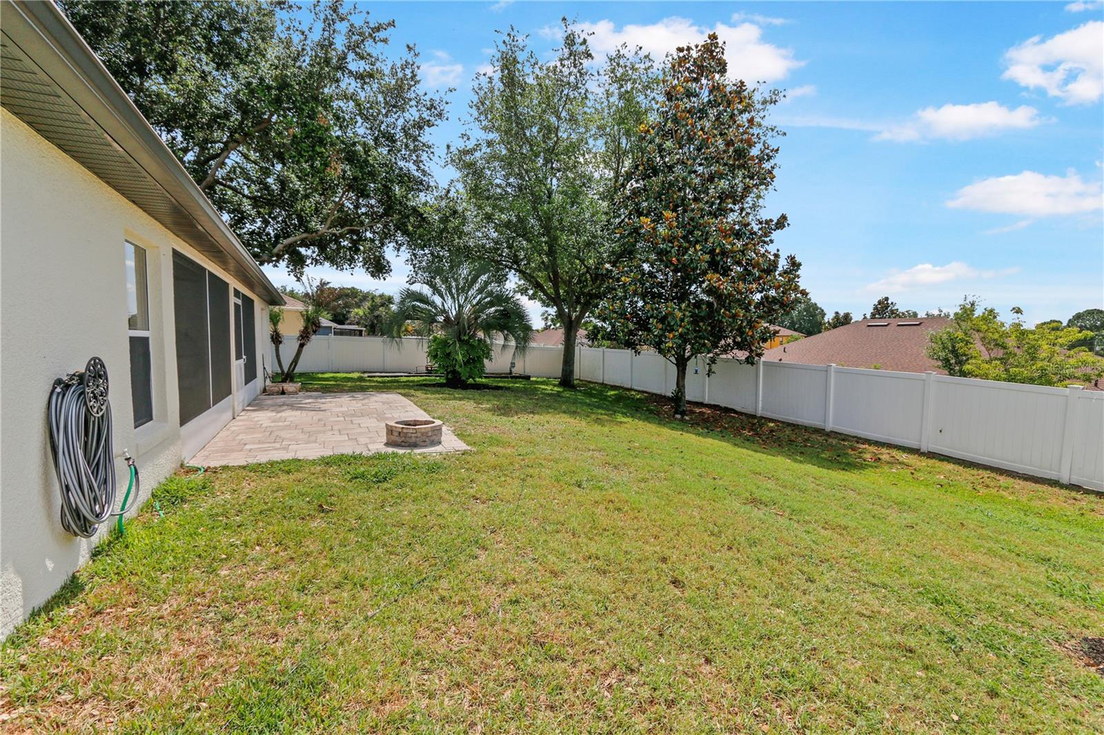 VINEYARD ESTATES SUB - Residential