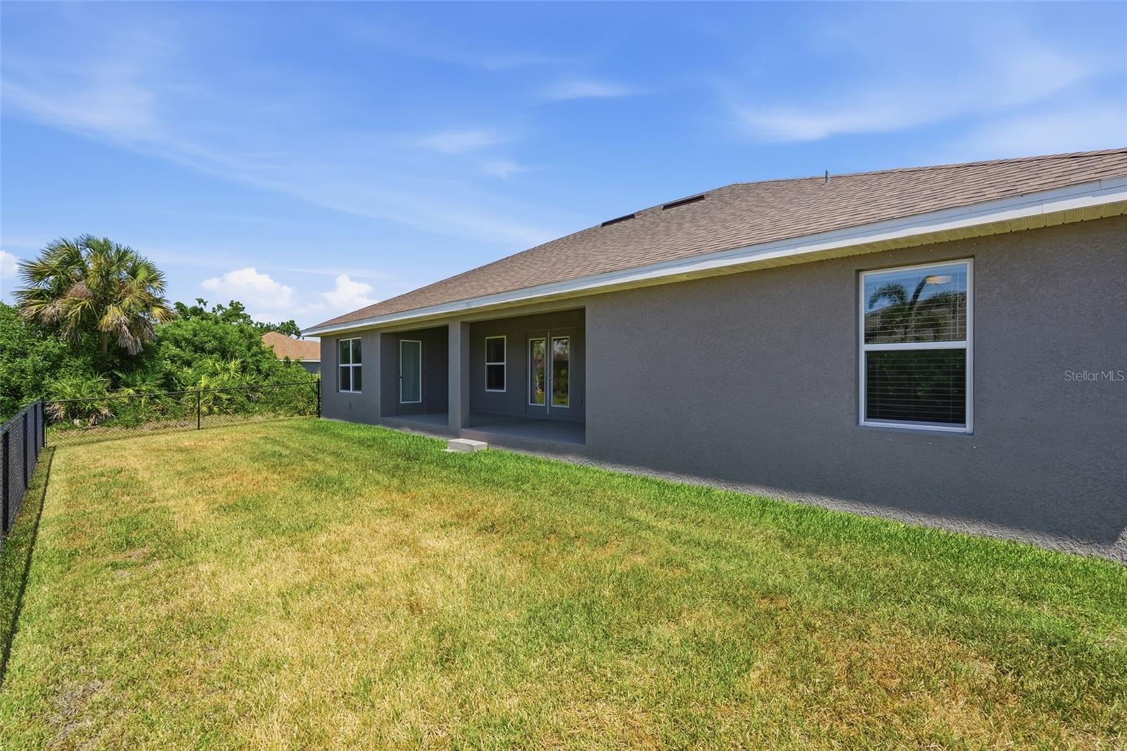 ROTONDA WEST LONG MEADOW - Residential