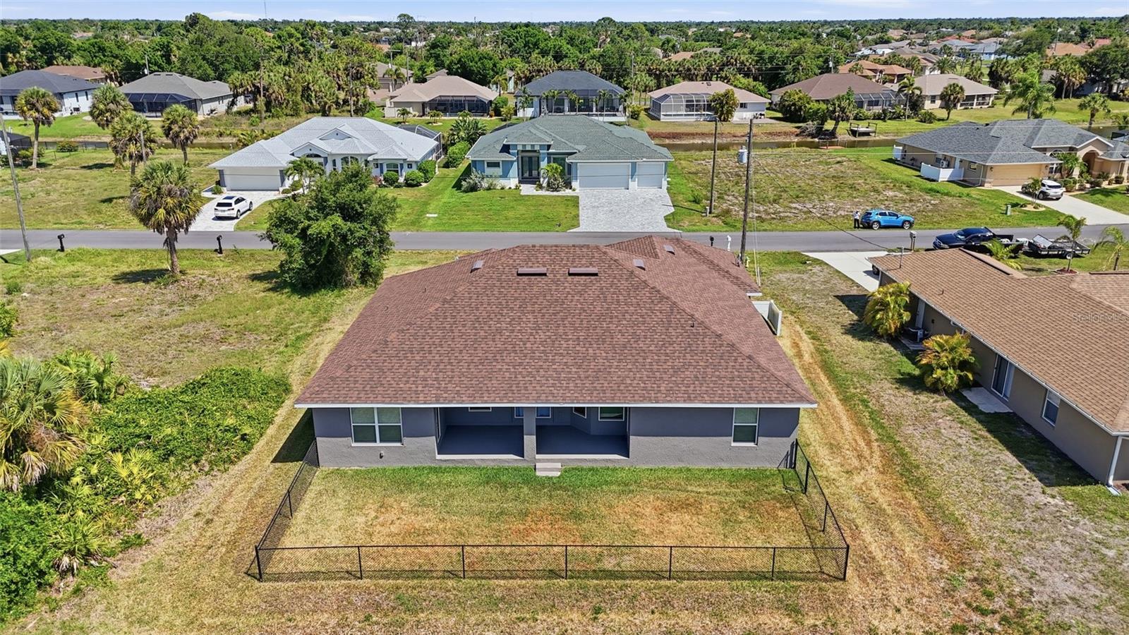 ROTONDA WEST LONG MEADOW - Residential