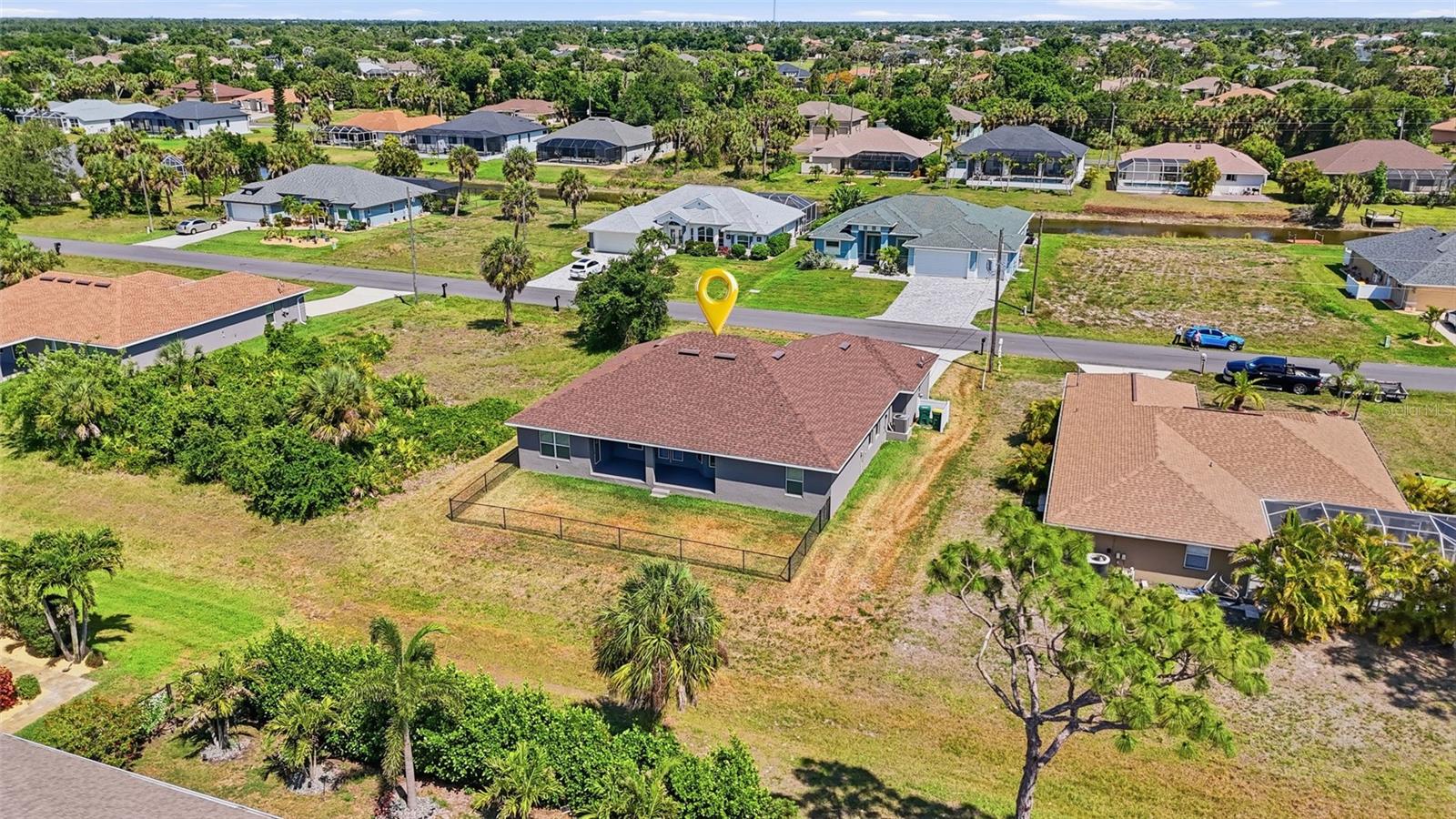 ROTONDA WEST LONG MEADOW - Residential
