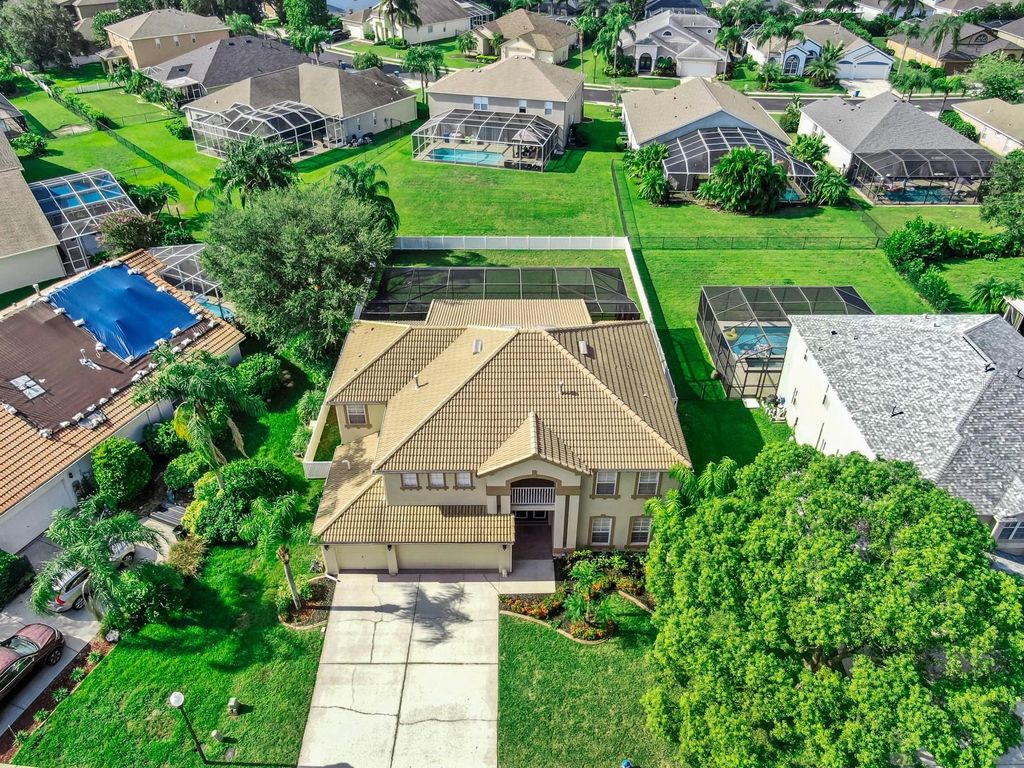 Photo of 2336 Winsloe Drive, Trinity, FL 34655 (MLS # TB8422547)