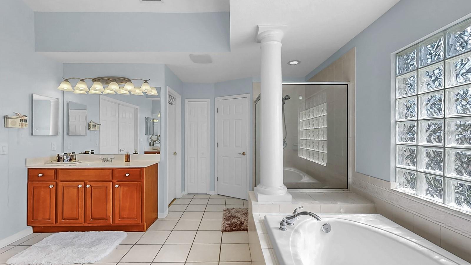 FOX WOOD PH 06 - Residential