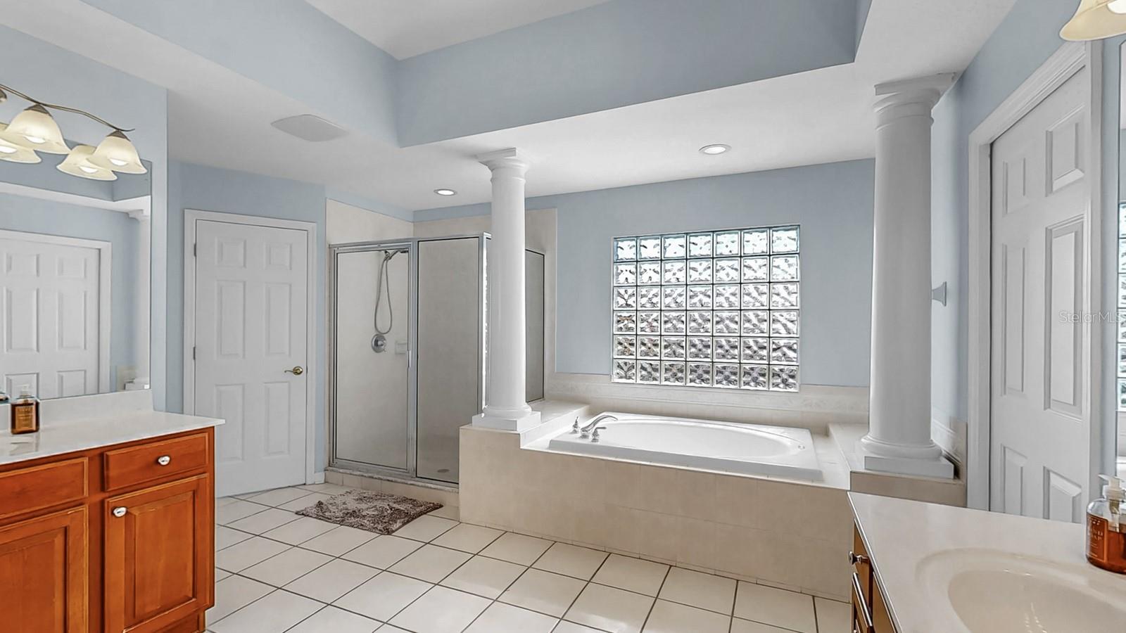 FOX WOOD PH 06 - Residential