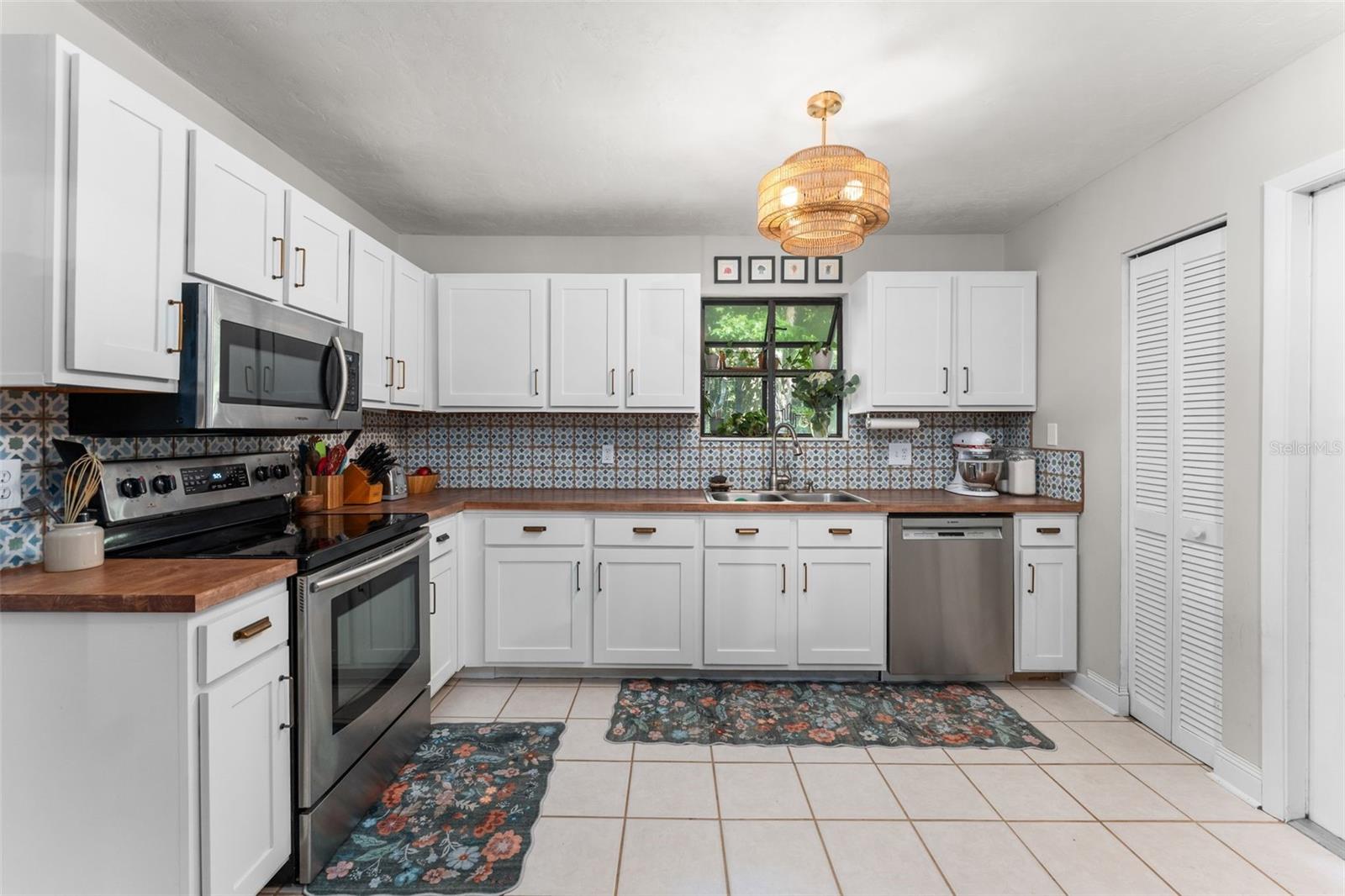 TIMBERLANE - Residential