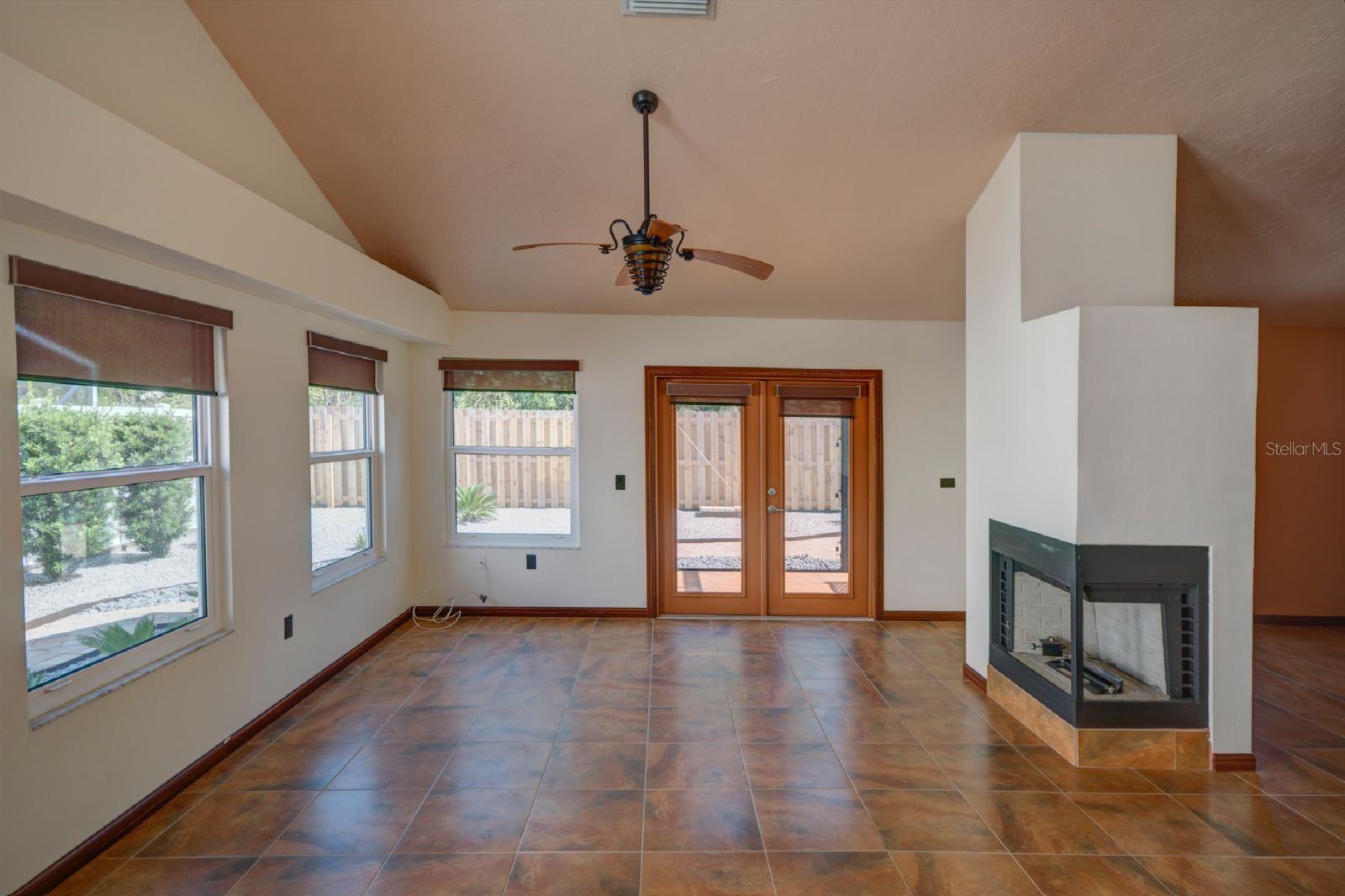 7806 ONTARIO STREET CIRCLE 7806