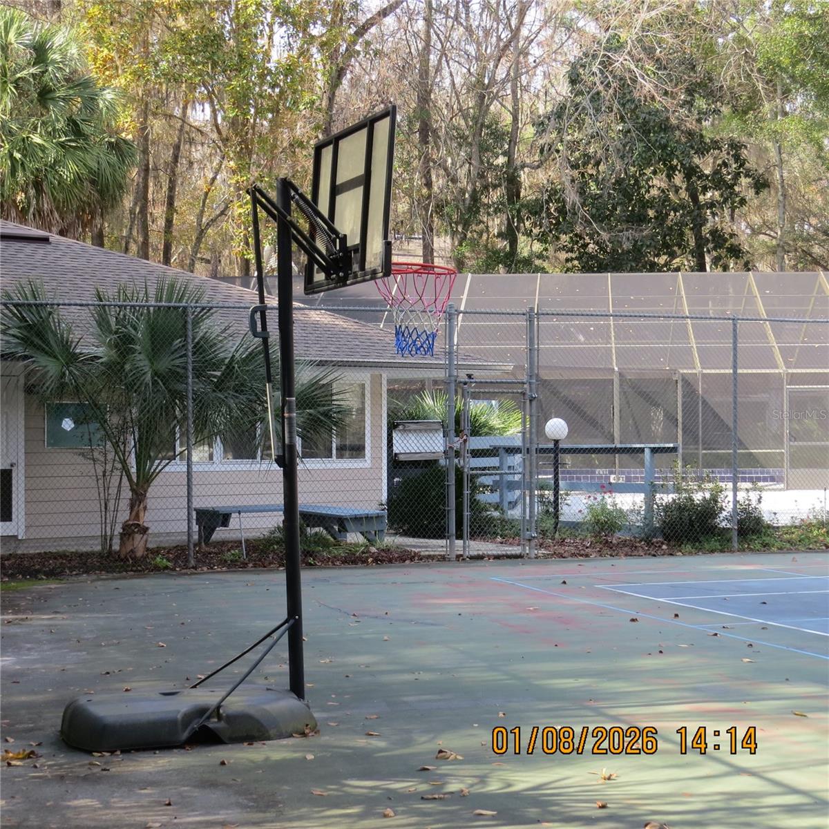 VINTAGE VIEW - Residential