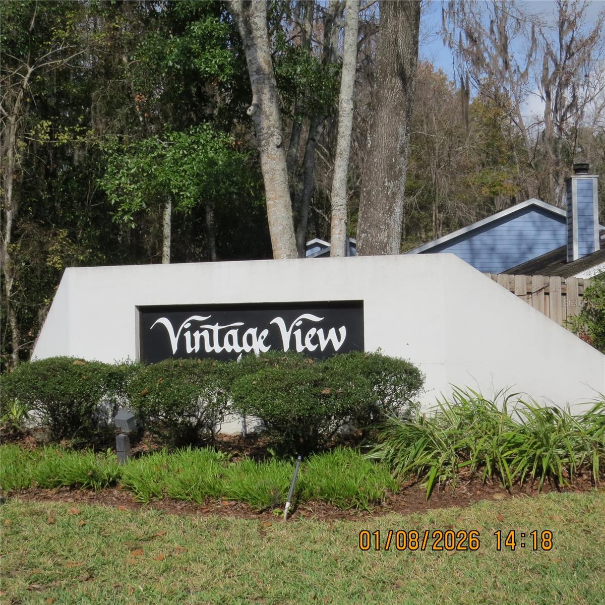 VINTAGE VIEW - Residential