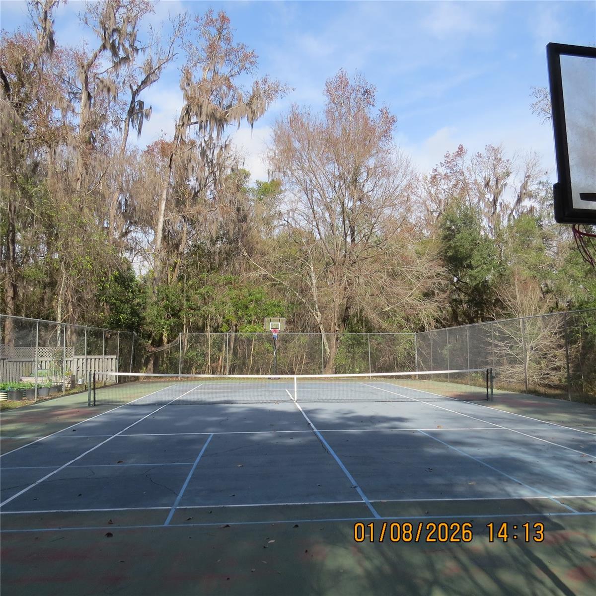 VINTAGE VIEW - Residential