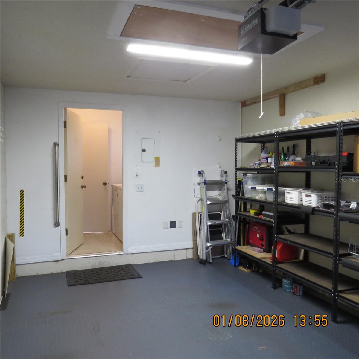 VINTAGE VIEW - Residential