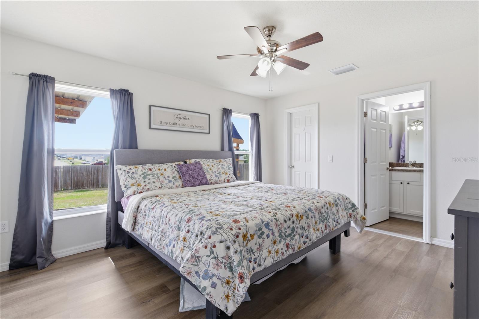 001052 - INVERNESS VILLAGE UNIT 4 - Residential