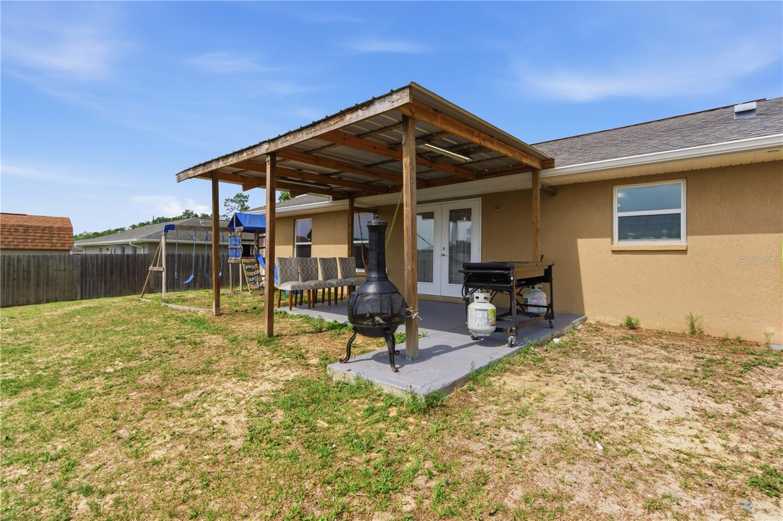 001052 - INVERNESS VILLAGE UNIT 4 - Residential