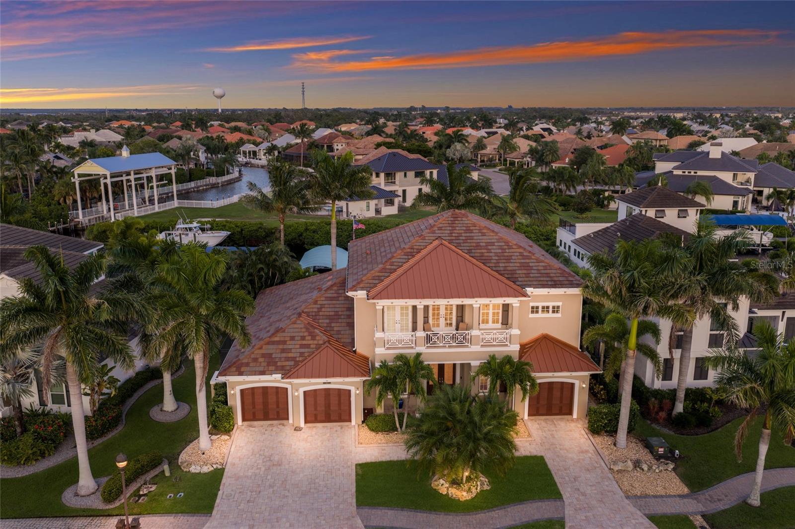 613 REGATTA WAY, BRADENTON, FL, 34208 1 613 REGATTA WAY