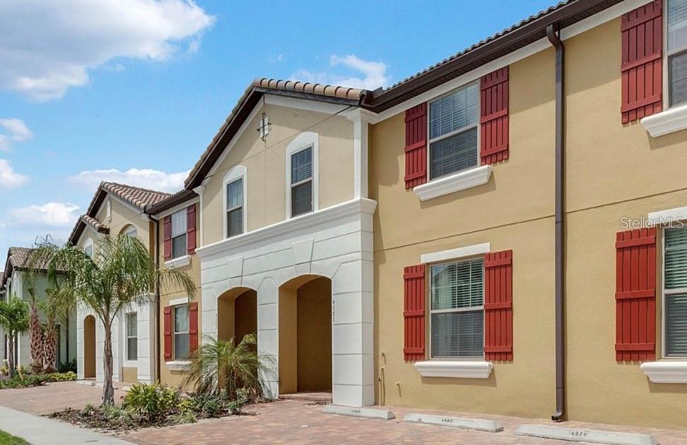 Amazing Home!!!.. This home comes Fully Furnished, with/ 5 bedrooms, 4 bathrooms, a large kitchen, stainless steel appliances, granite countertop. Spacious owner’s suite with a walk-in closet. Washer & Dryer are conveniently placed on the second floor. The large sliding doors provide a wide opening for access from the living room to the pool deck. Solterra Resort is a super gated community, offering 24 hrs security, a zero-entry pool, a waterslide, a lazy river, a jacuzzi, a tennis court, a playground, a bar & grill, a gym, free trash pick up, and free internet. The resort is located only nine miles from Disney World, and twenty miles from Universal Studios… with quick access to the Champions Gate district, where you’ll find great restaurants, supermarket, pharmacy, stores, etc. Must see!