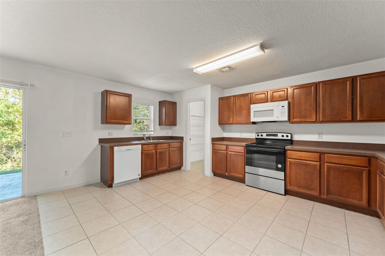 WATERFORD TRLS PH 2 EAST VILLAGE - Residential