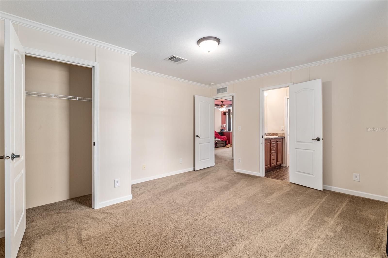 WILLISTON HIGHLANDS UNIT 7 - Residential