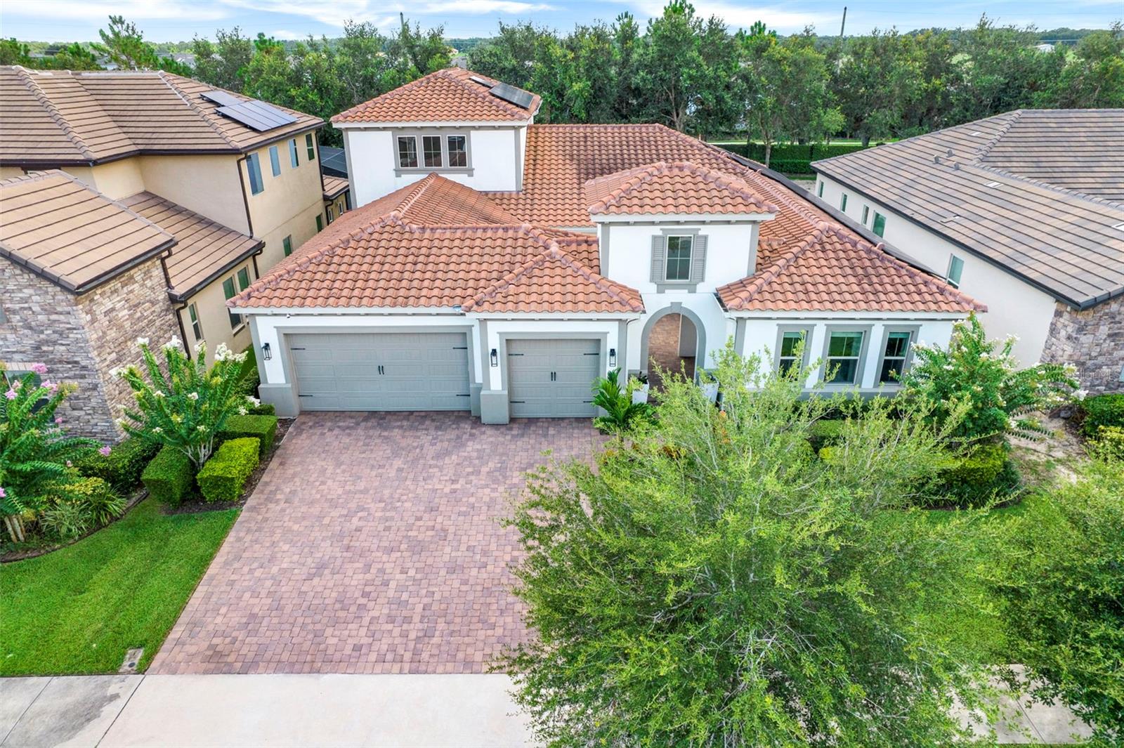 WATERSIDE/JOHNS LAKE PH 1 - Residential