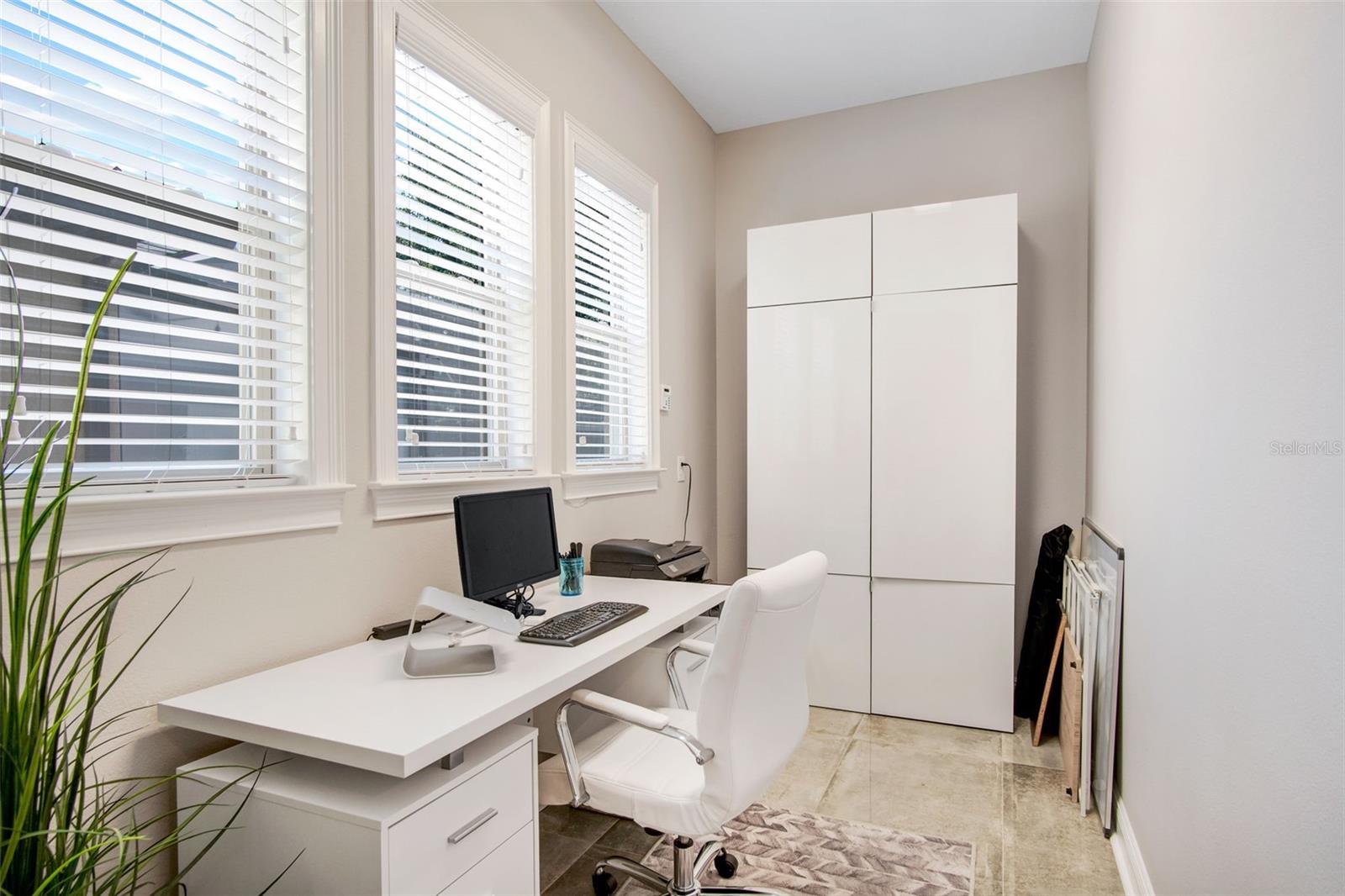 WATERSIDE/JOHNS LAKE PH 1 - Residential