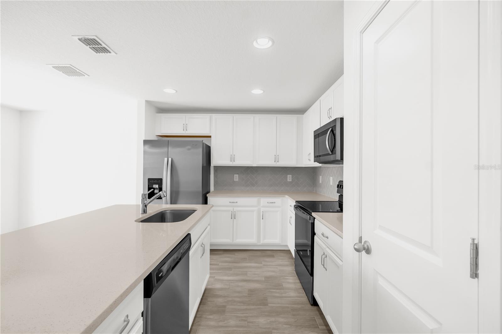 CYPRESS PARK ESTATES - Residential