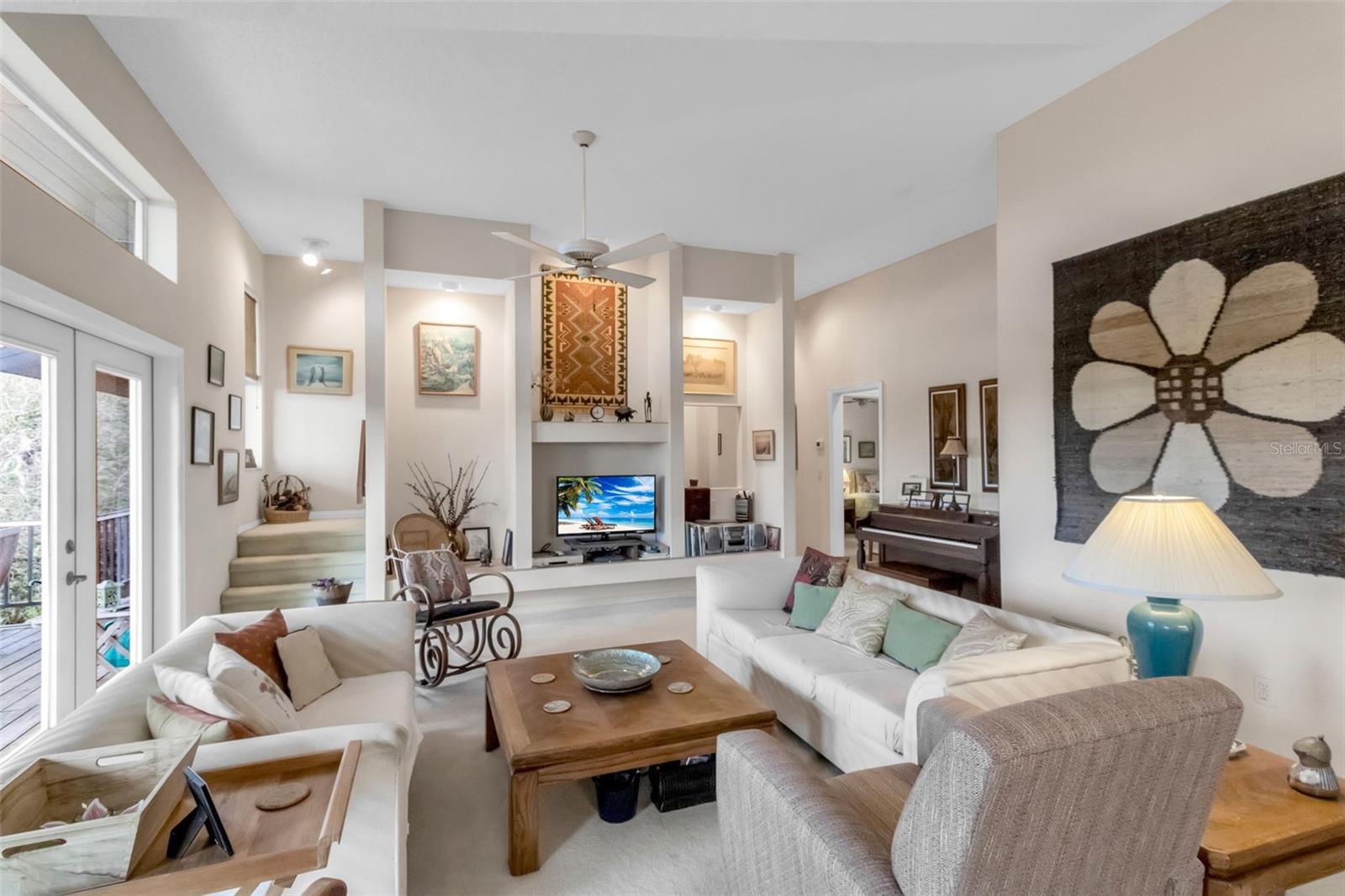 SOUTH VENICE SHORES - Residential