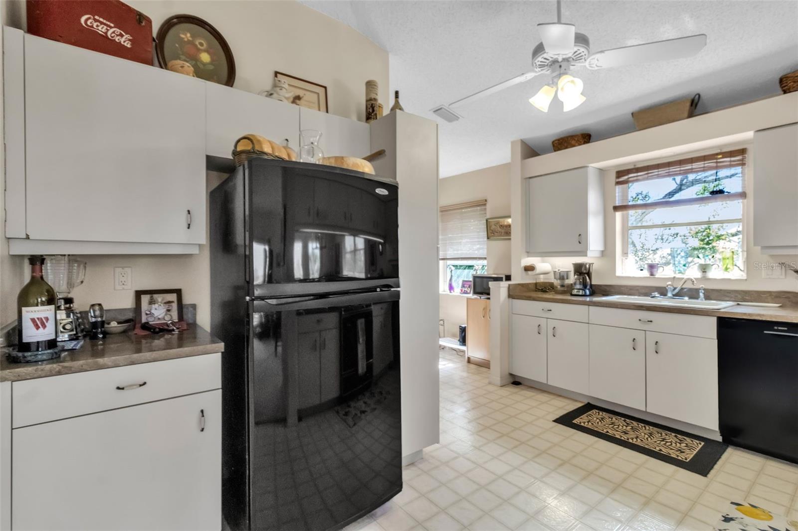 SOUTH VENICE SHORES - Residential