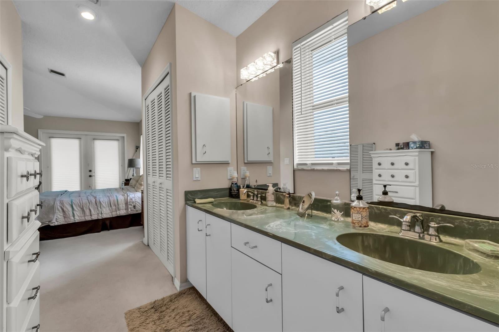 SOUTH VENICE SHORES - Residential