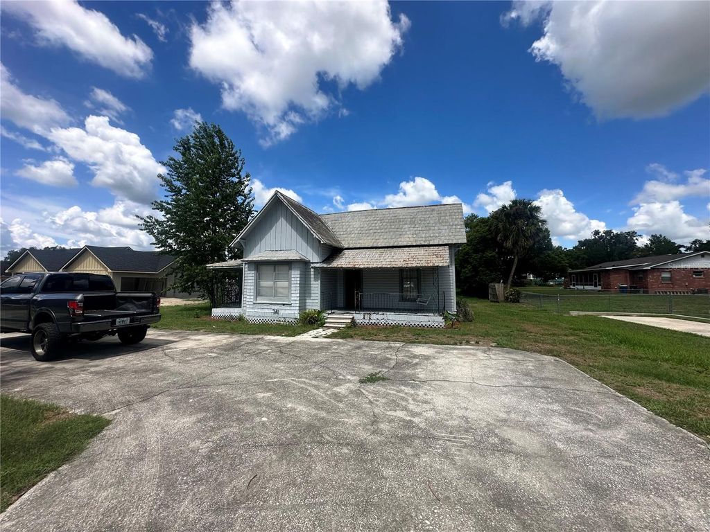 Photo of 1007 S Jackson Avenue, Bartow, FL 33830 (MLS # P4938893)