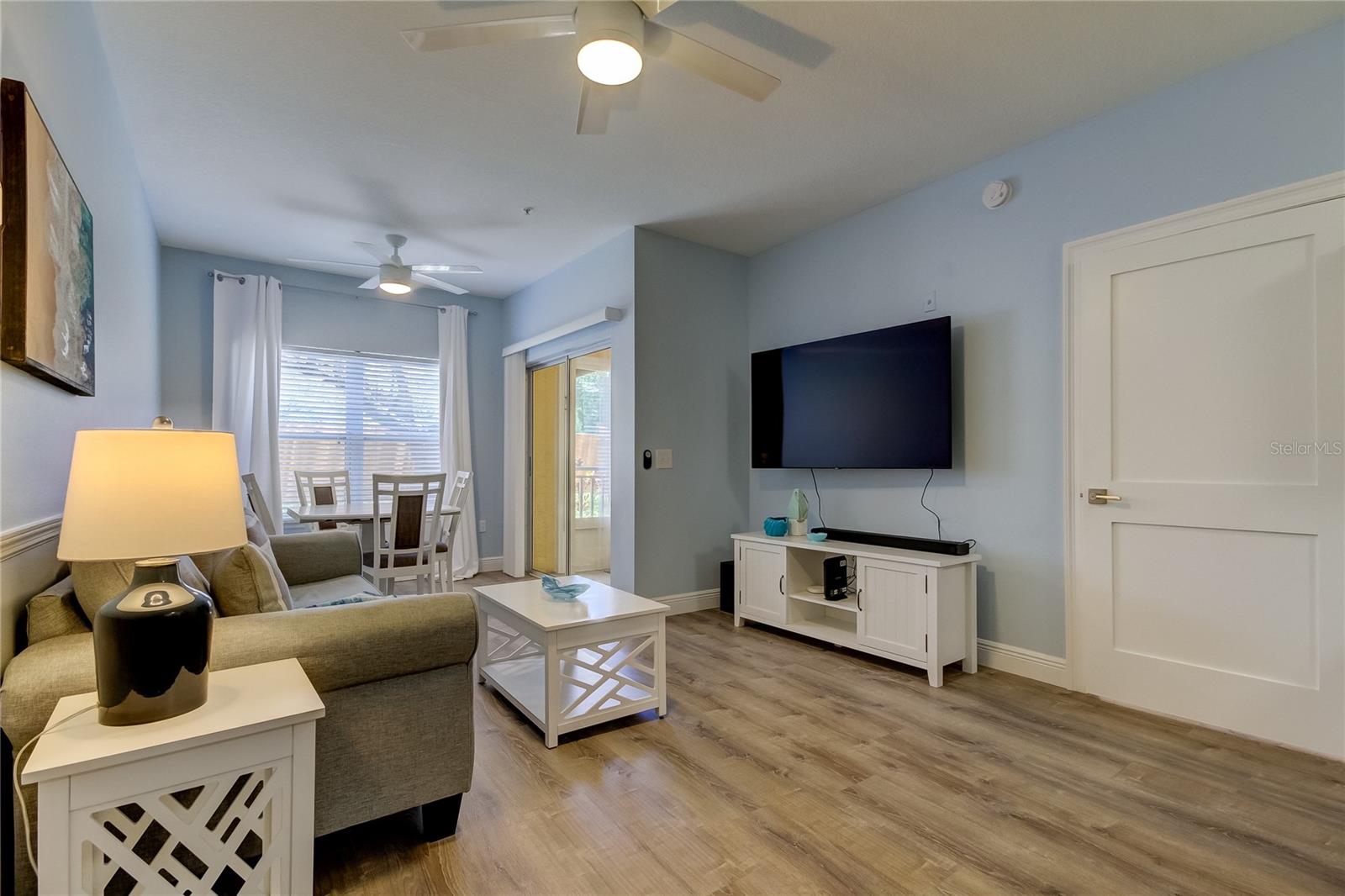 BEACHWAY CONDOS - Residential