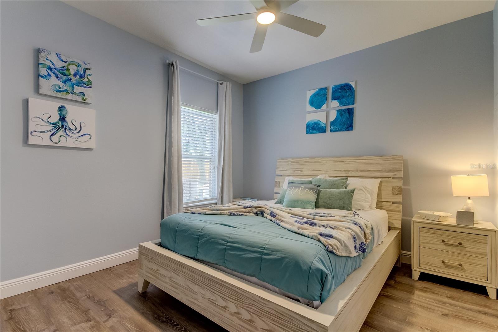 BEACHWAY CONDOS - Residential