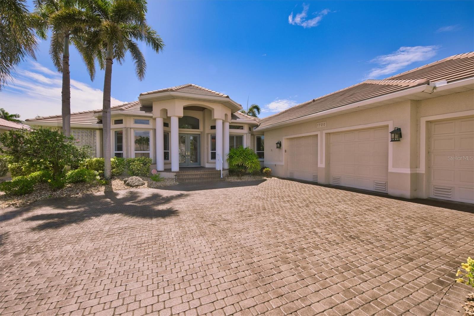 PUNTA GORDA ISLES SEC 12 - Residential