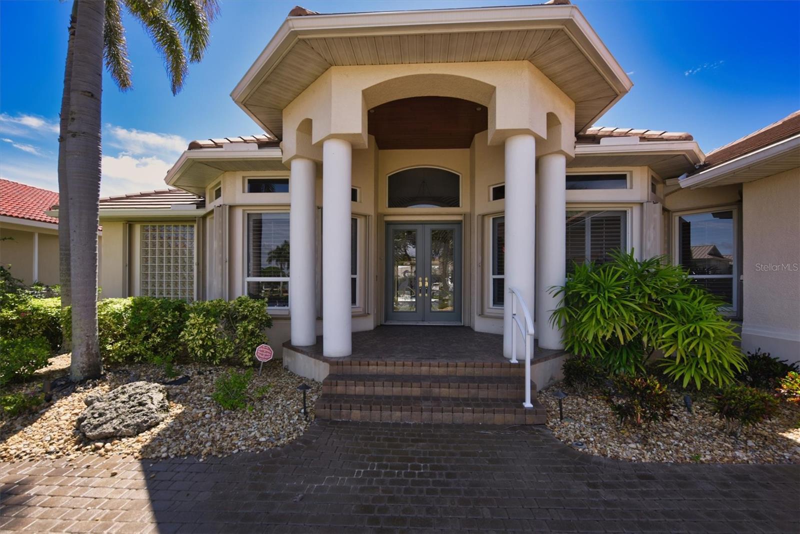 PUNTA GORDA ISLES SEC 12 - Residential