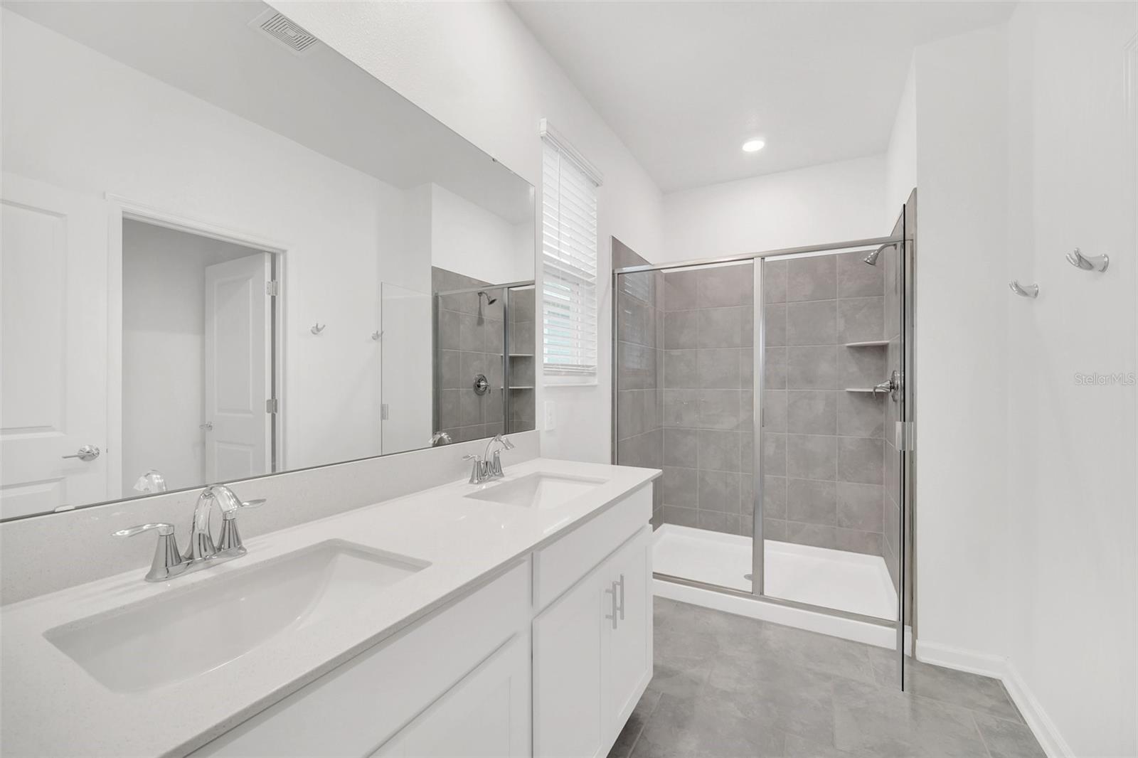 STOREY GROVE PH 5 - Residential Lease