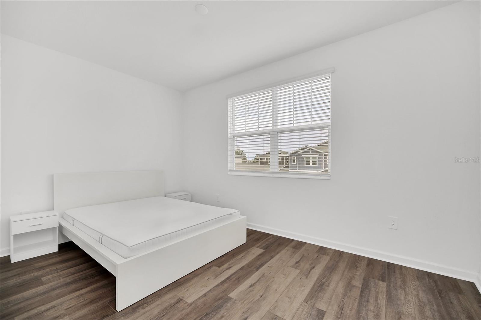 STOREY GROVE PH 5 - Residential Lease