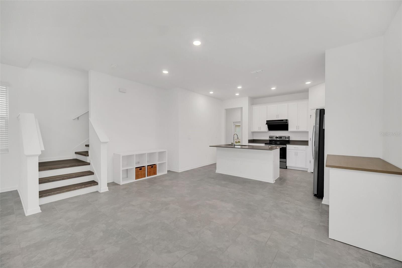 16435 PARABLE WAY