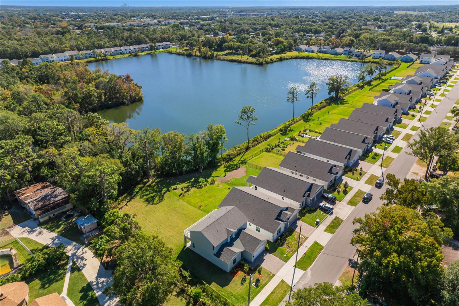 BLUE DIAMOND - Residential