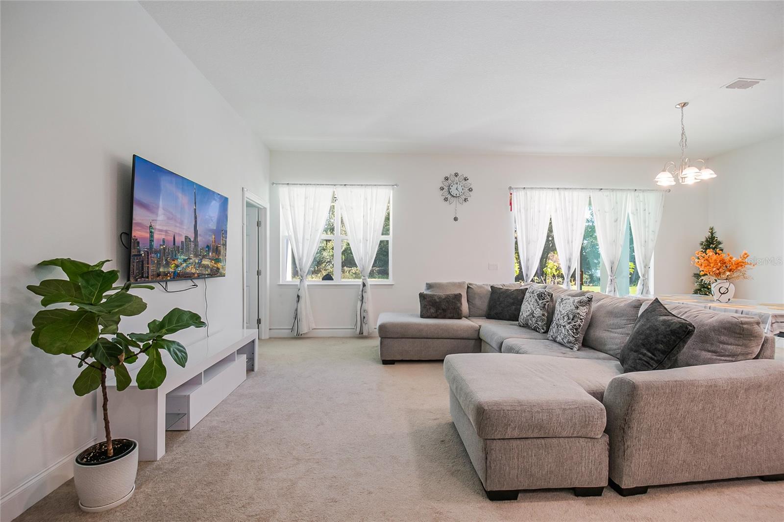 BLUE DIAMOND - Residential