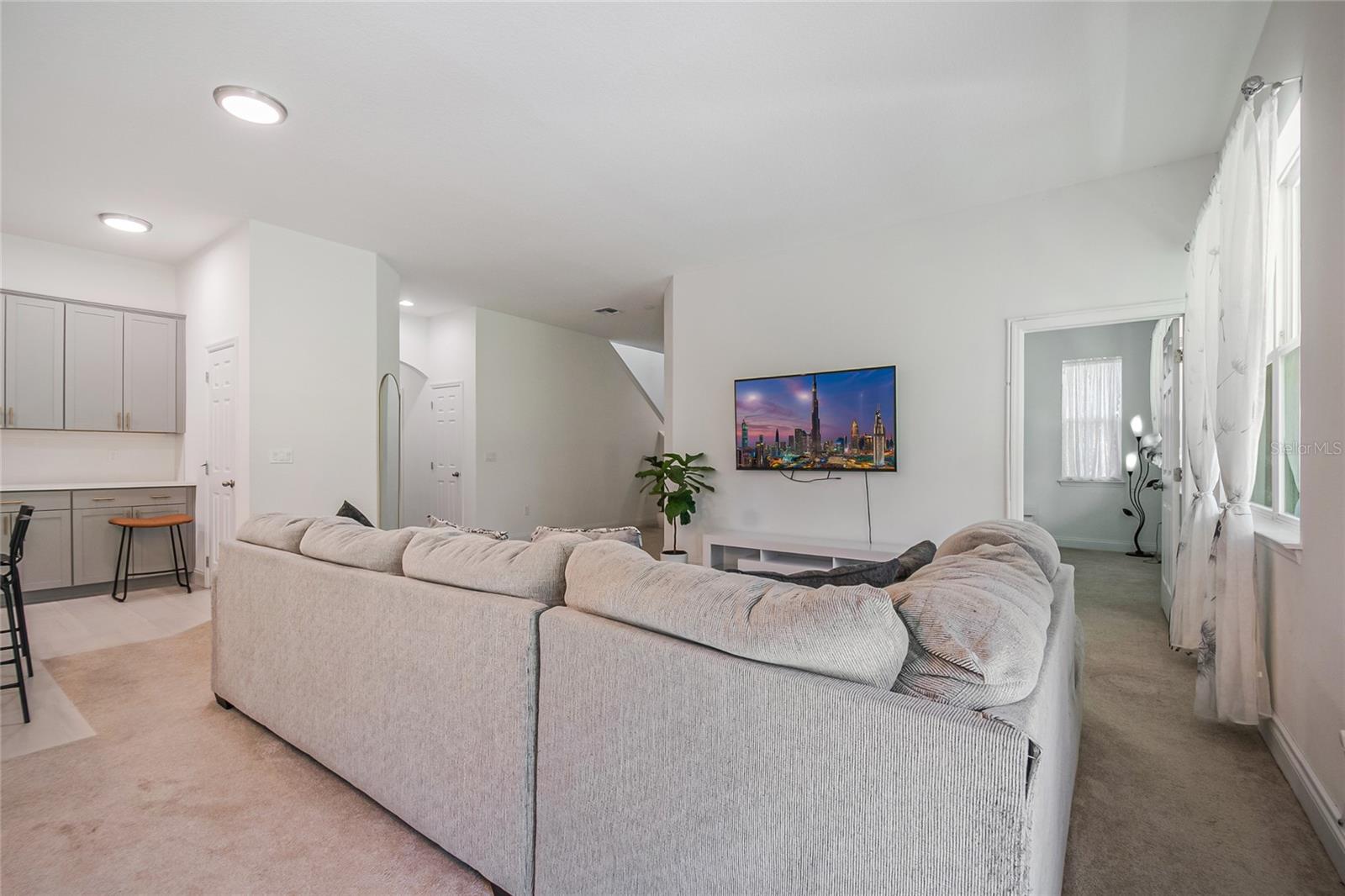 BLUE DIAMOND - Residential