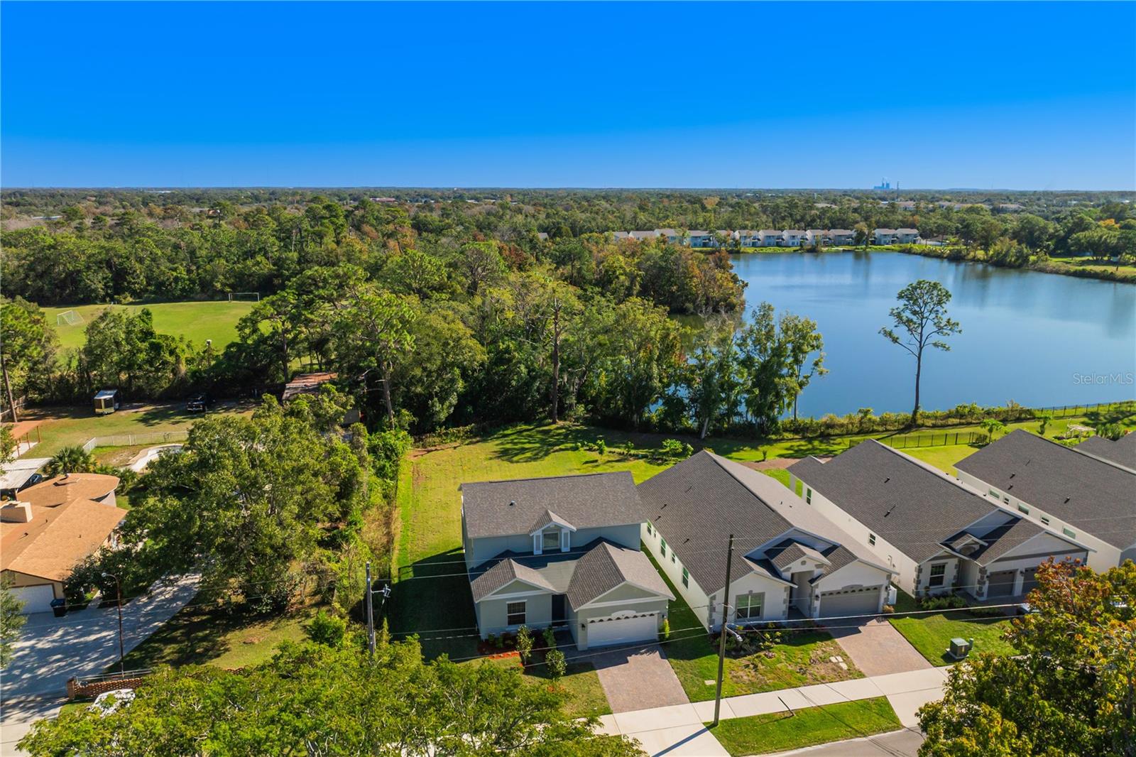 BLUE DIAMOND - Residential