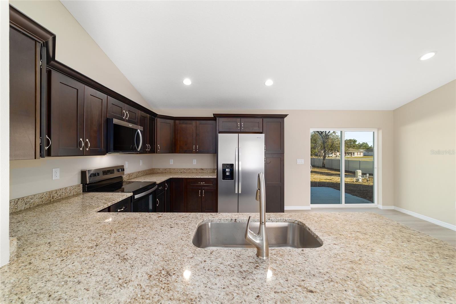 RAINBOW LAKES ESTATE - Residential