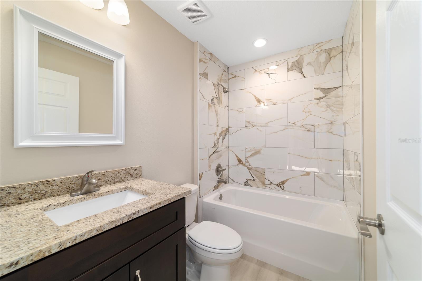 RAINBOW LAKES ESTATE - Residential