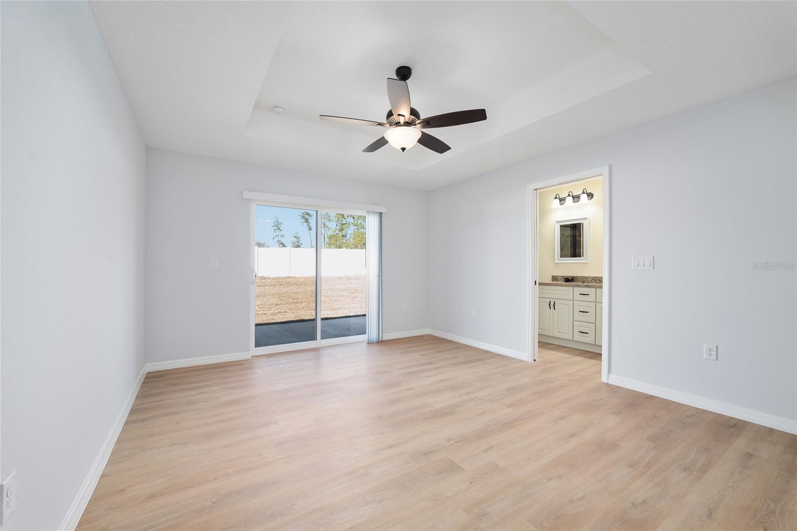 RAINBOW LAKES ESTATE - Residential