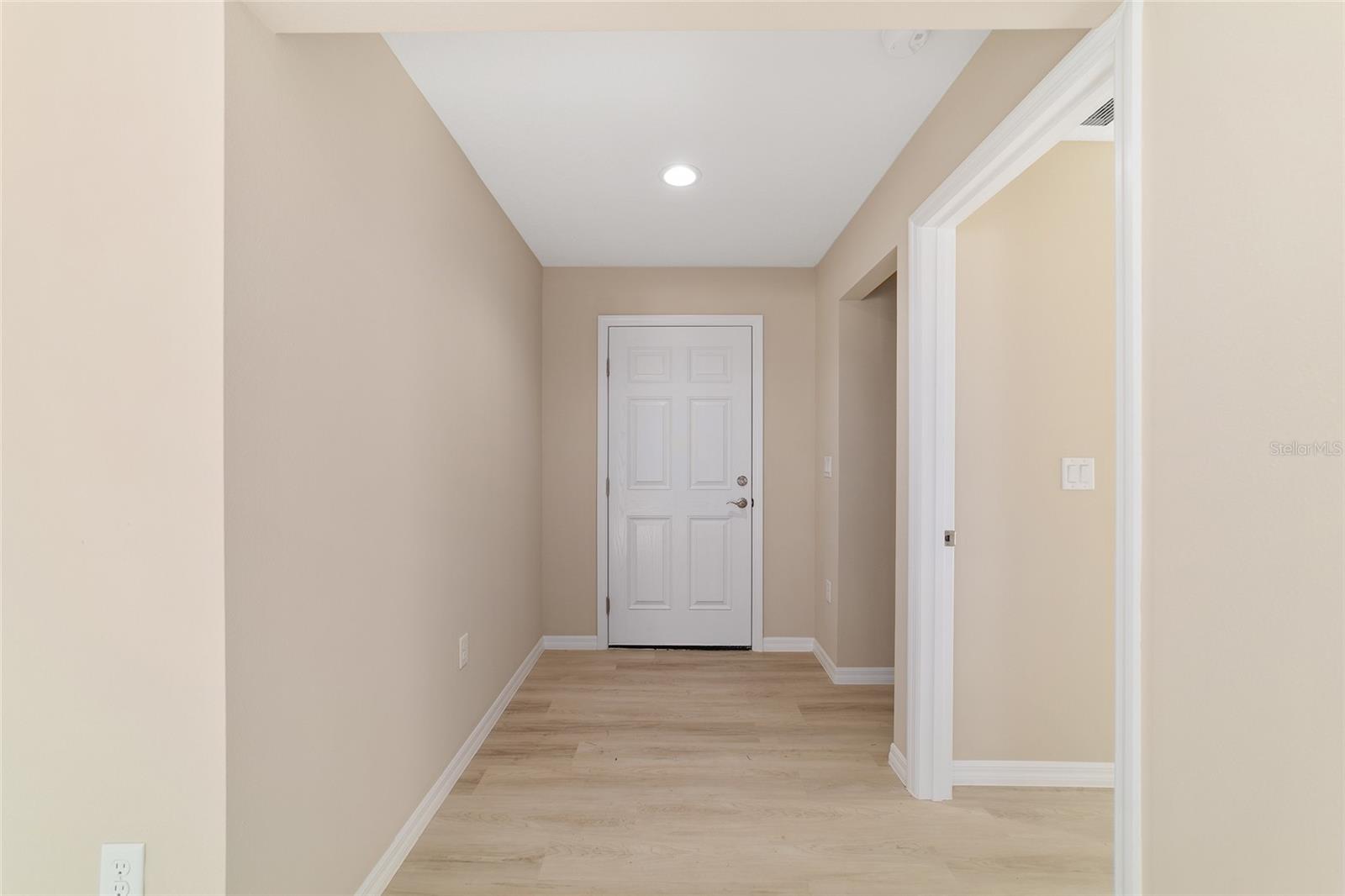 RAINBOW LAKES ESTATE - Residential